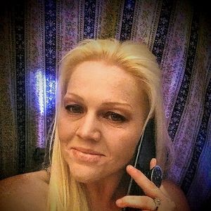 Meet your Posher, Vivianne